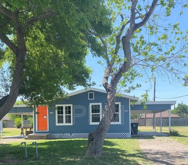 property at 1723 Warren St
