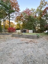 166 Firetown Rd in Simsbury, CT - Building Photo - Building Photo