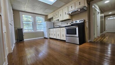 15 Beacon St in Quincy, MA - Foto de edificio - Building Photo