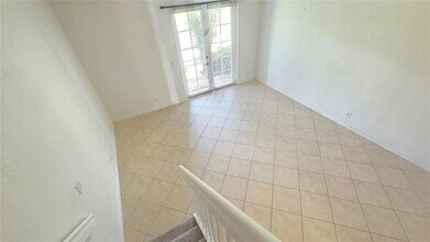 4605 SW 75th Way in Davie, FL - Building Photo - Building Photo