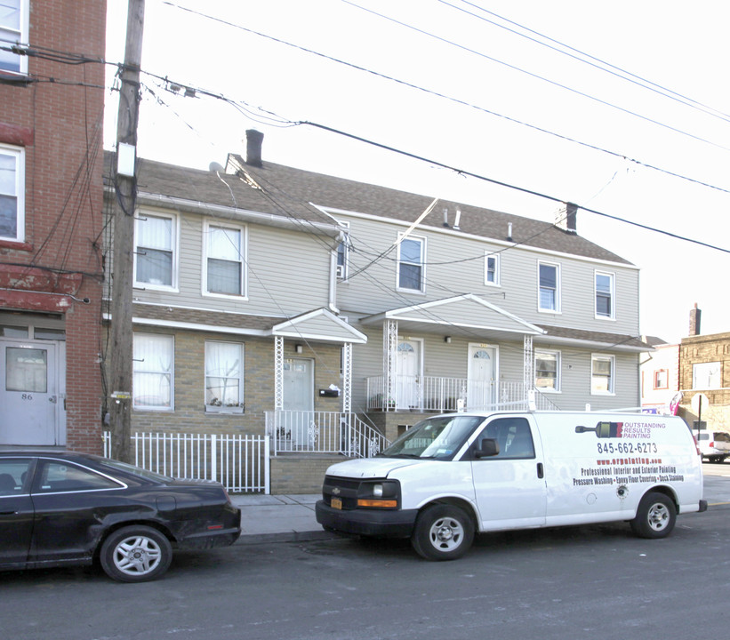 9-15 First St in Elizabeth, NJ - Building Photo