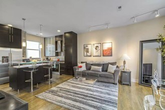 2215 W 32nd Ave in Denver, CO - Building Photo - Building Photo