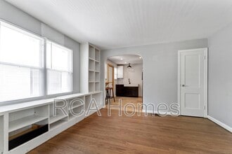 4539 Crittenden Ave in Indianapolis, IN - Building Photo - Building Photo