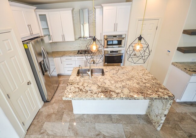 378 Badinerie St in Henderson, NV - Building Photo - Building Photo