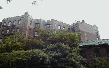 807 Riverside Dr in New York, NY - Building Photo - Building Photo