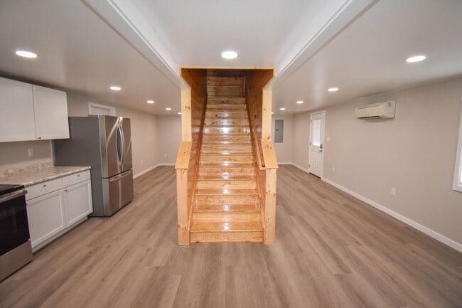 25-27 Grant St in Beech Creek, PA - Building Photo - Building Photo