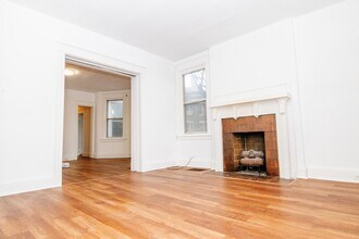 1628 De Sales Ln, Unit 1628 De Sales Ln in Cincinnati, OH - Building Photo - Building Photo