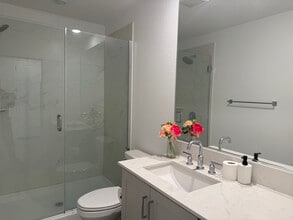 11812 Ella Ln in San Diego, CA - Building Photo - Building Photo