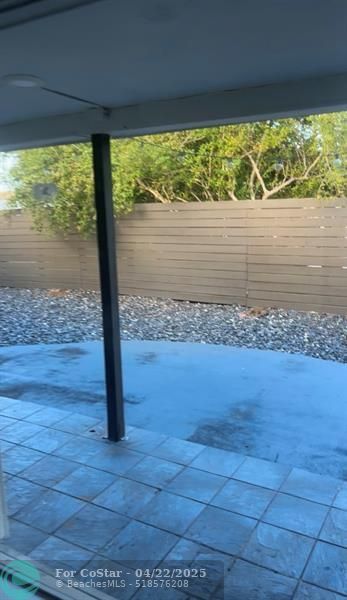 4460 NE 13th Terrace in Oakland Park, FL - Building Photo - Building Photo