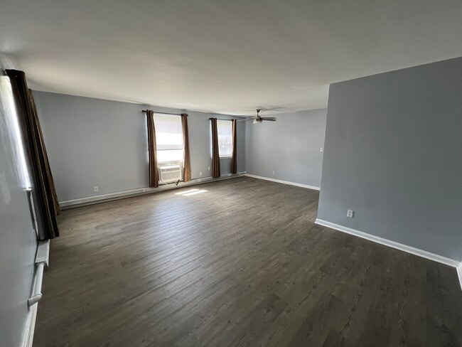 13765 Cedar Rd in South Euclid, OH - Building Photo - Building Photo