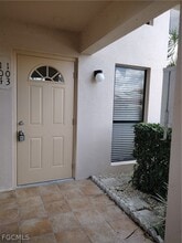 1069 Villa Dr, Unit B103 in La Belle, FL - Foto de edificio - Building Photo