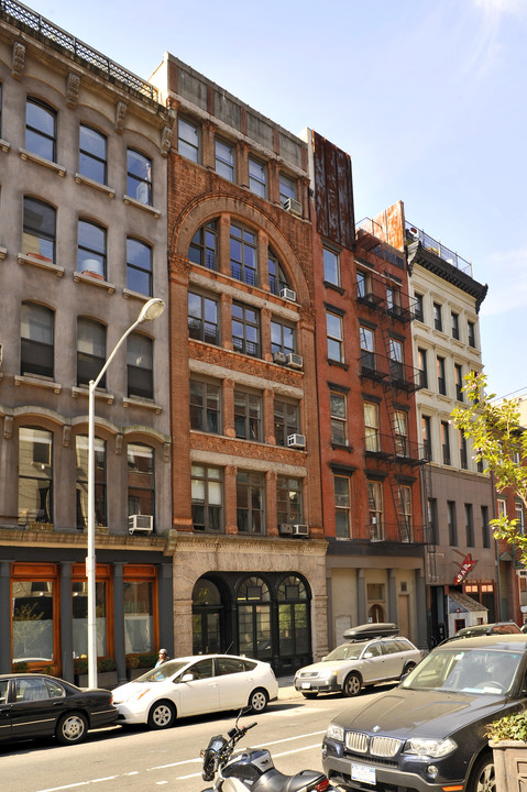 73 Warren St in New York, NY - Building Photo