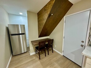 399 Winding Way-Unit -Downstairs in San Francisco, CA - Building Photo - Building Photo