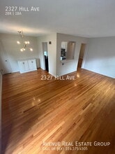 2327 Hill Ave in Brentwood, MO - Building Photo - Building Photo