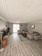 5304 W Kennedy Blvd, Unit 306 in Tampa, FL - Foto de edificio - Building Photo