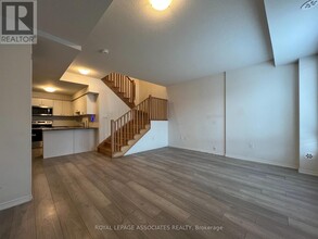 24-24 Humberwood Blvd in Toronto, ON - Building Photo - Building Photo
