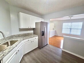 9846 Royal Commerce Pl in Upper Marlboro, MD - Building Photo - Building Photo