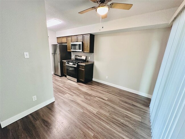 1314 Southport Dr in Austin, TX - Building Photo - Building Photo