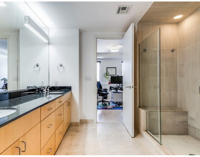 1505 Elm St, Unit ID847001 in Dallas, TX - Building Photo - Building Photo