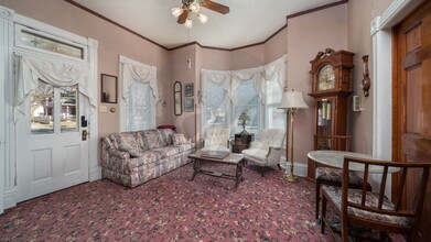 1111 W Pikes Peak Ave in Colorado Springs, CO - Building Photo - Building Photo