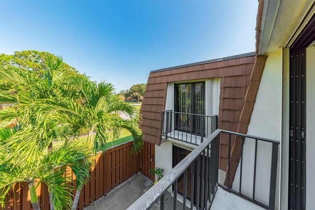 3900 County Line Rd in Jupiter, FL - Building Photo - Building Photo