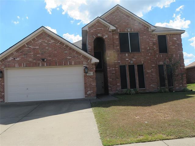 822 Christine Dr in Cedar Hill, TX - Foto de edificio