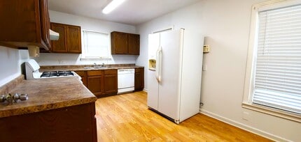 2216 Gish Ln in Tyler, TX - Building Photo - Building Photo
