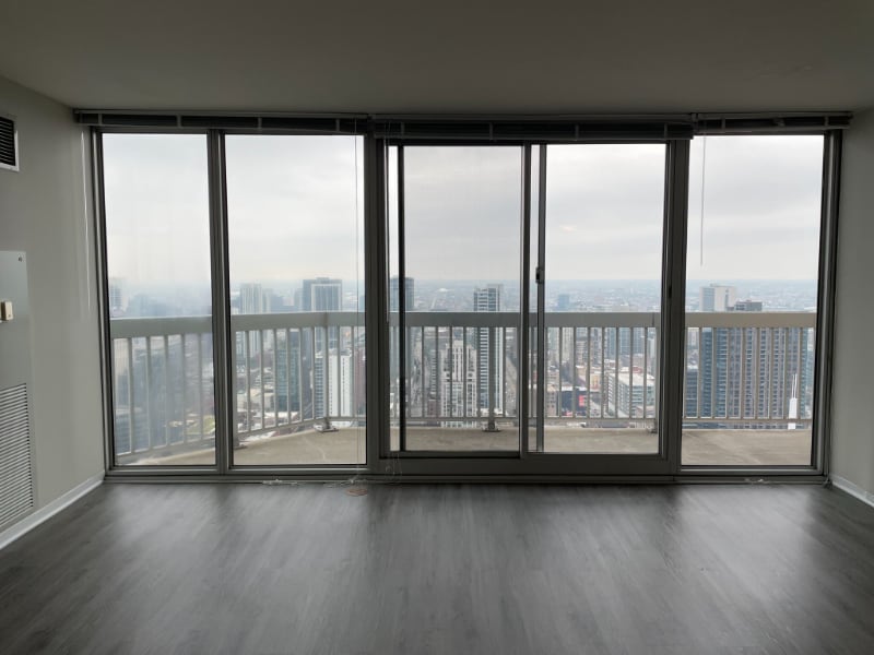 544 N State St in Chicago, IL - Building Photo