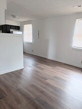 4434 Gina Brooke Dr in Nashville, TN - Foto de edificio - Building Photo