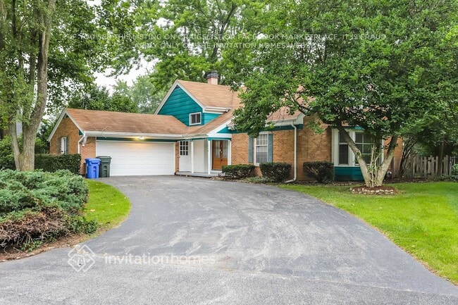 1514 Northlake Pkwy in Carpentersville, IL - Building Photo - Building Photo