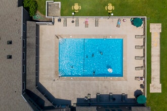 River Ridge in Asheville, NC - Foto de edificio - Building Photo