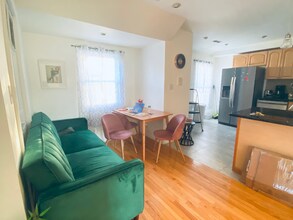 11 Duer Pl-Unit -Room-1 in Weehawken, NJ - Building Photo - Building Photo