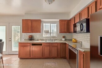 3605 W Bethany Home Rd in Phoenix, AZ - Building Photo - Building Photo