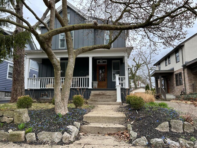 property at 1362 Lincoln Rd