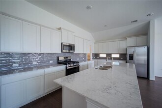 1612 Gladewater Way in Leander, TX - Building Photo - Building Photo