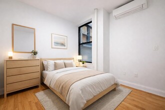 29 W 12th St, Unit 3B in New York, NY - Building Photo - Building Photo