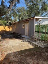 3719 Meadowbreeze Dr in Tampa, FL - Building Photo