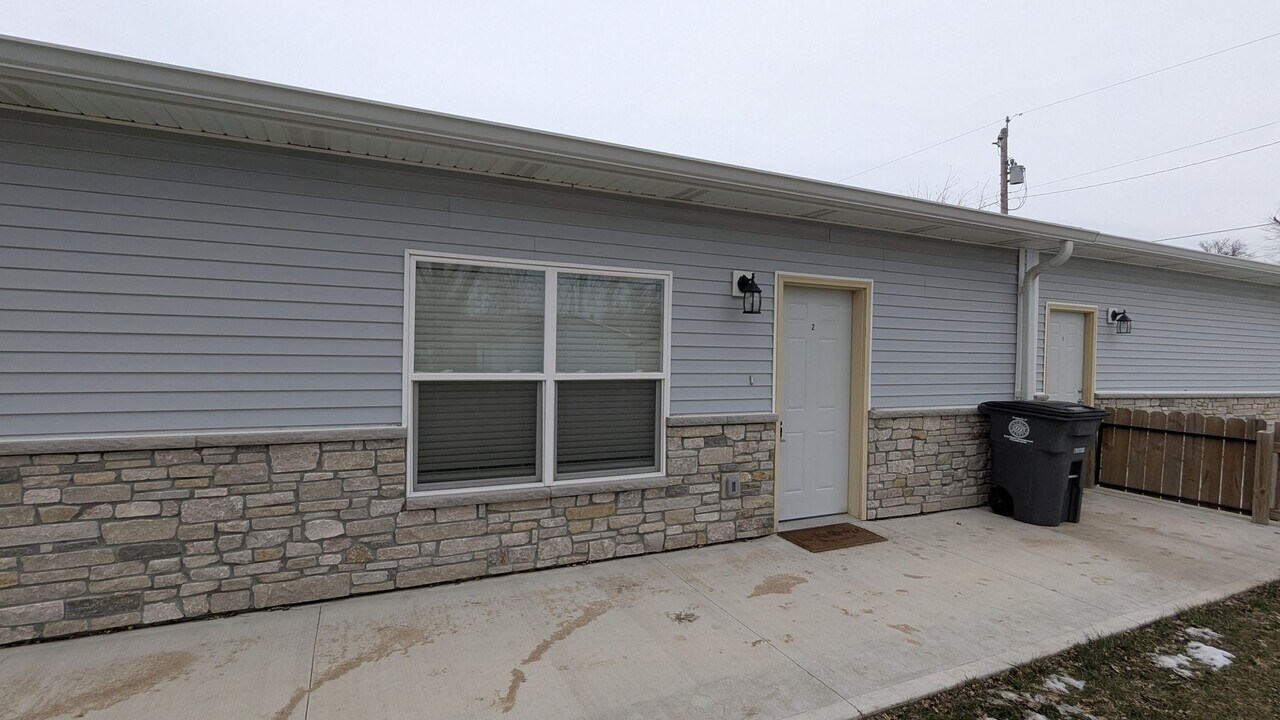 1600 4th Ave in Council Bluffs, IA - Building Photo