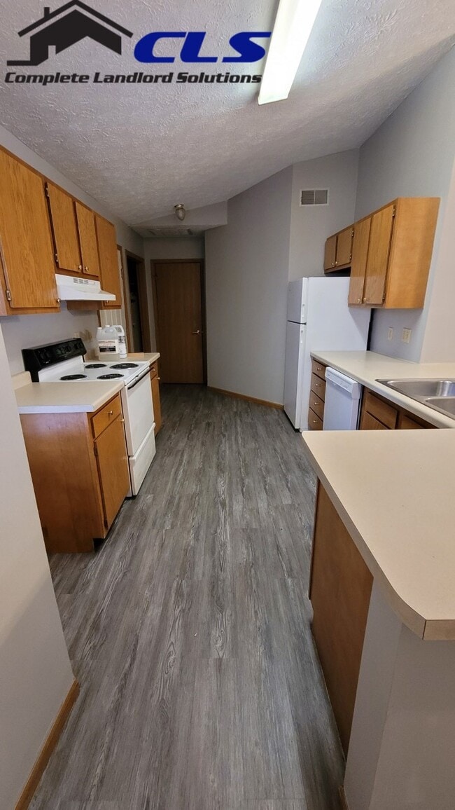 554 College Ave in Terre Haute, IN - Building Photo - Building Photo