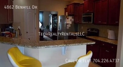 4862 Benhill Dr in Harrisburg, NC - Building Photo - Building Photo