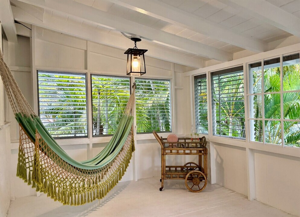 446 27th St in West Palm Beach, FL - Building Photo