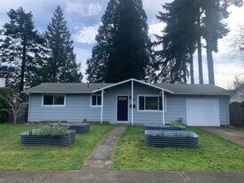 605 Dimick St in Oregon City, OR - Building Photo