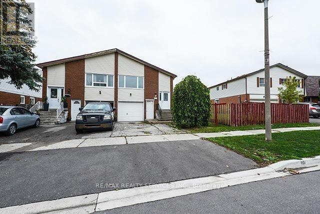 47 Horne Dr in Brampton, ON - Building Photo