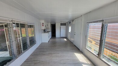 603 49th Ave Terrace W in Bradenton, FL - Building Photo - Building Photo