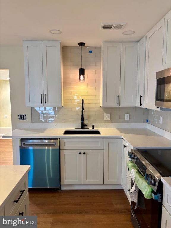 9021 Taylor St in Springdale, MD - Building Photo - Building Photo