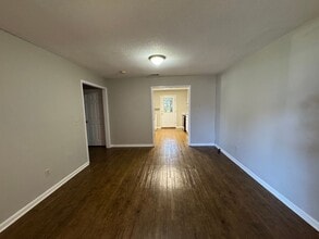 008 University Ct in Statesboro, GA - Building Photo - Building Photo