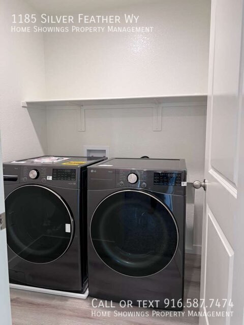 1185 Silver Feather Wy in Roseville, CA - Building Photo - Building Photo