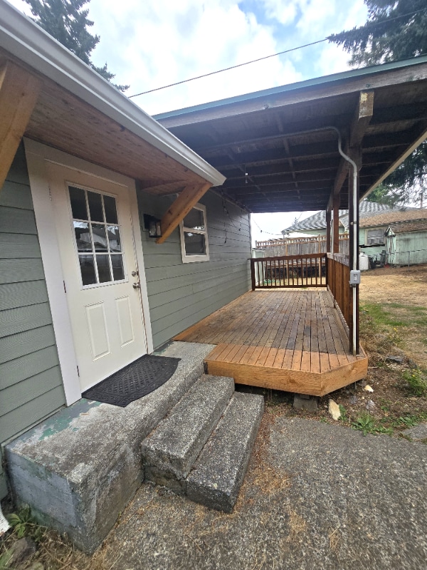 127 S Macleod Ave in Arlington, WA - Building Photo - Building Photo