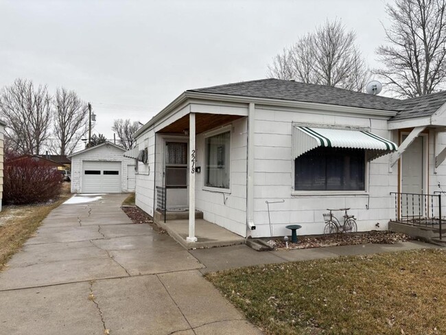 2218 East E Street in Torrington, WY - Building Photo - Building Photo