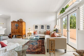 5609 Avenida Del Parque in Rancho Santa Fe, CA - Building Photo - Building Photo
